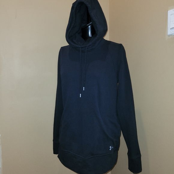 Under Armour Tops - Under armour hoodie size m